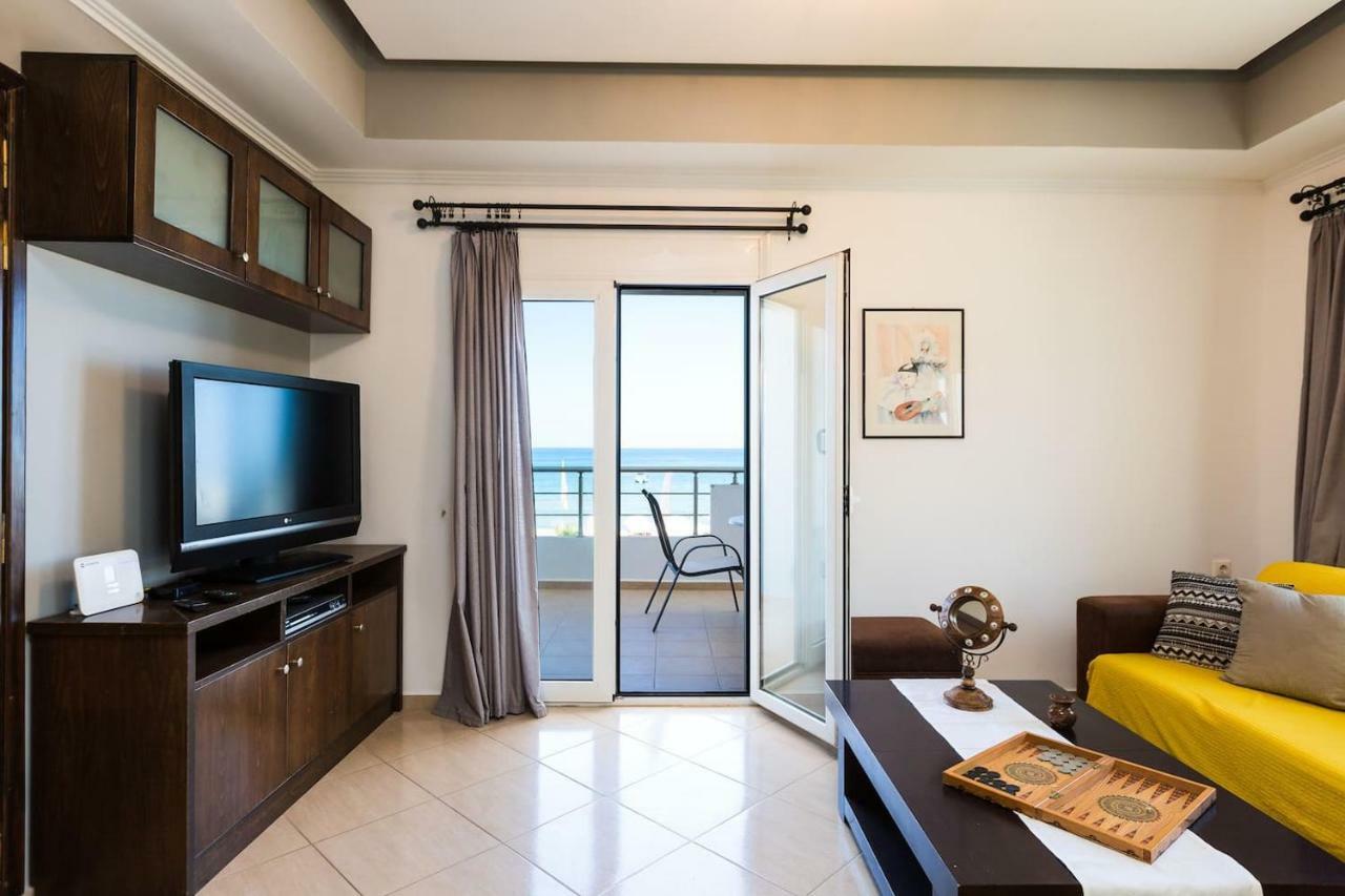 העיירה רתימנו Beachfront Apartment מראה חיצוני תמונה